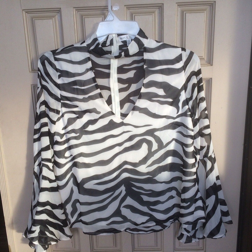 VTG Rare London Blouse Sz8 Zebra Zip Back V Neck Long Sleeves Pre-Owned
